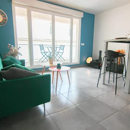 Charmant Avec Parking Prive Apartman *